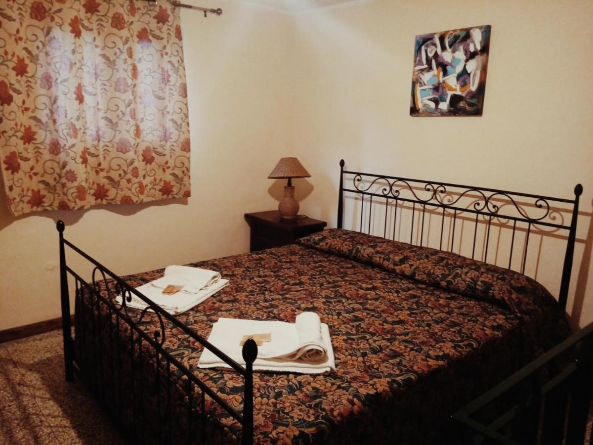 Albergo Diffuso Borgo Santa Caterina "Vintage" Кастільйоне-ді-Сицилія Екстер'єр фото