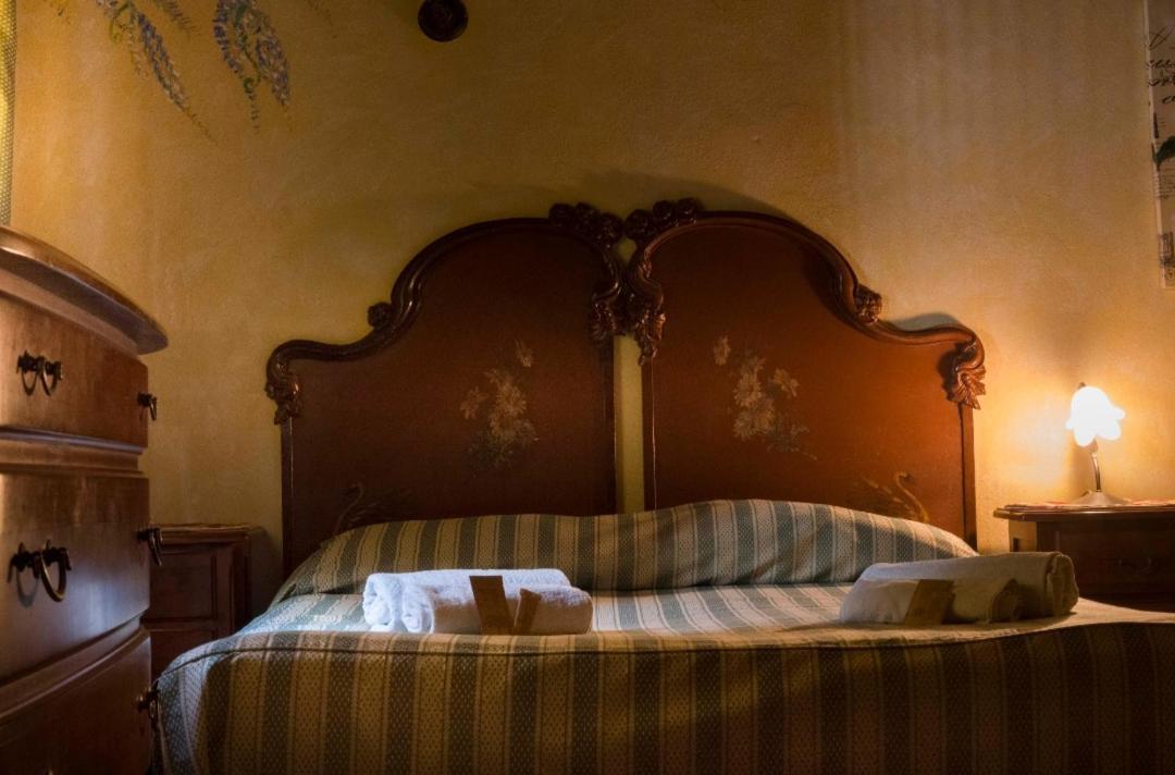 Albergo Diffuso Borgo Santa Caterina "Vintage" Кастільйоне-ді-Сицилія Номер фото