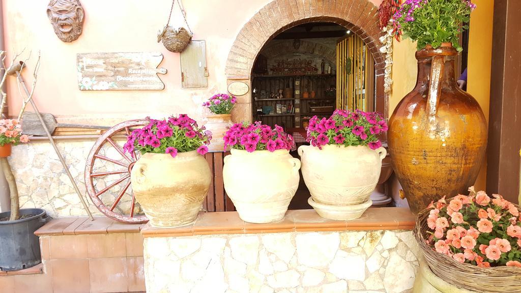 Albergo Diffuso Borgo Santa Caterina "Vintage" Кастільйоне-ді-Сицилія Екстер'єр фото
