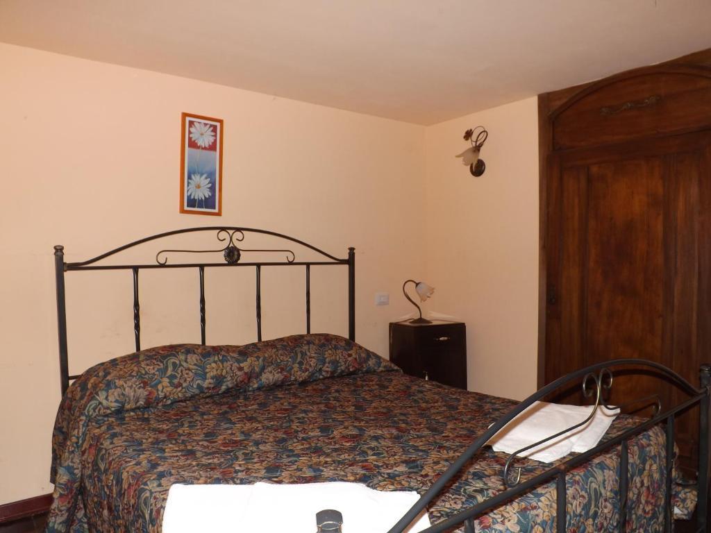 Albergo Diffuso Borgo Santa Caterina "Vintage" Кастільйоне-ді-Сицилія Екстер'єр фото
