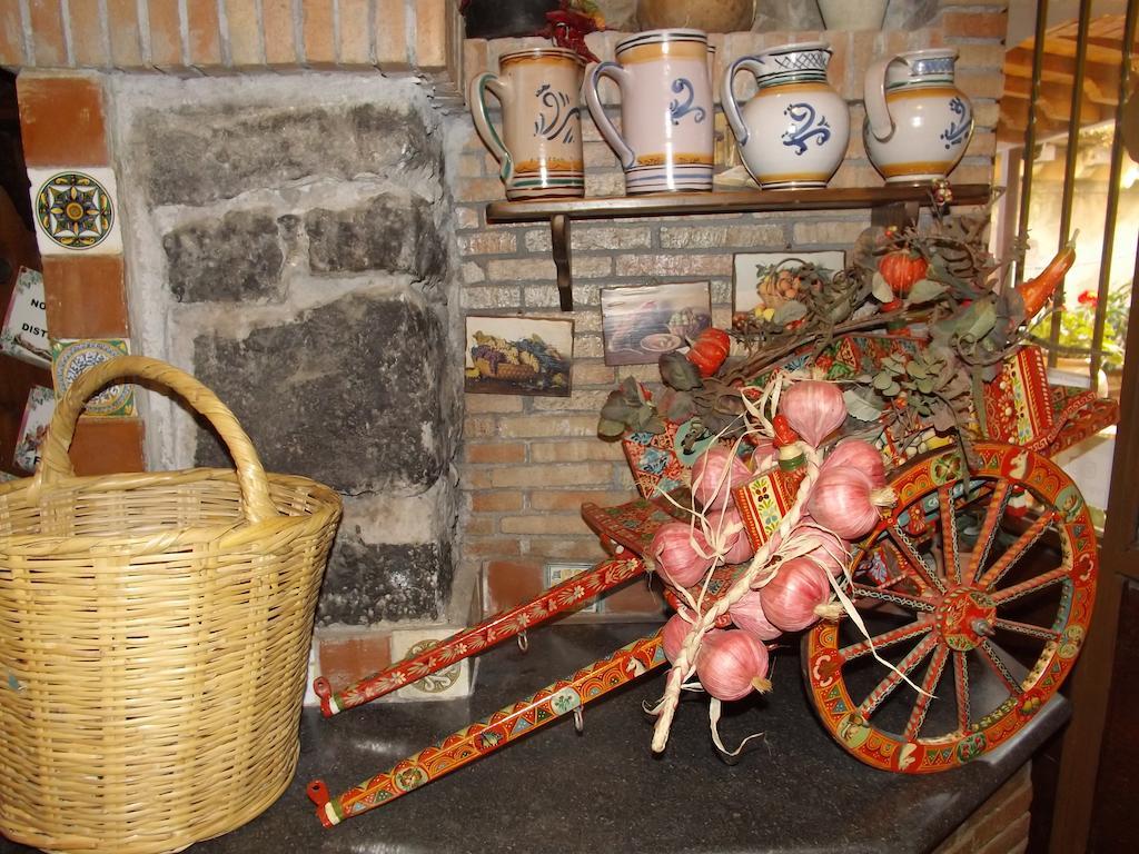 Albergo Diffuso Borgo Santa Caterina "Vintage" Кастільйоне-ді-Сицилія Екстер'єр фото